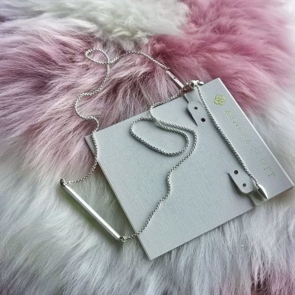 Kendra Scott Silver KELSEY bar pendant necklace - Picture 2 of 3